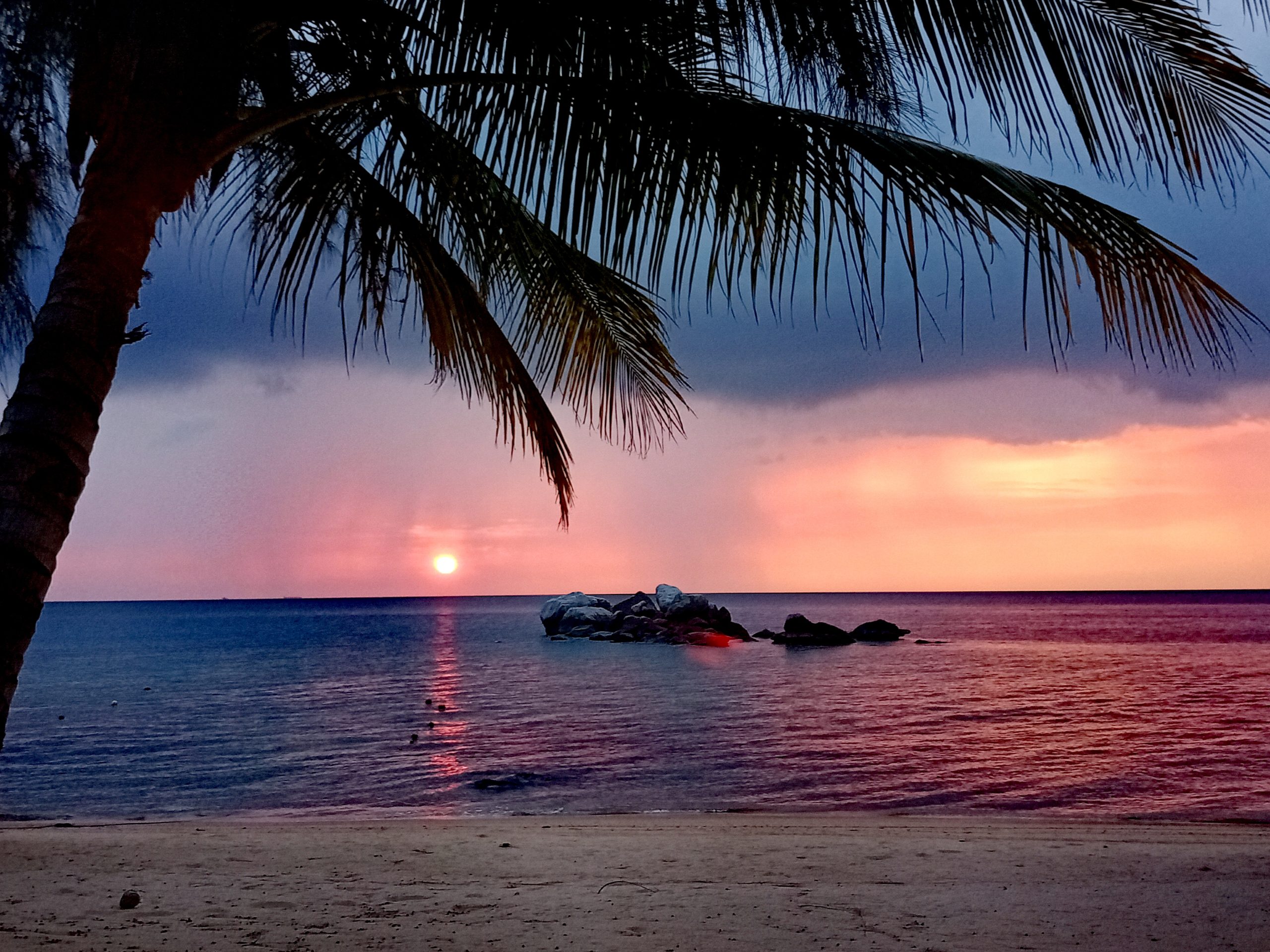 Tioman paya sunset